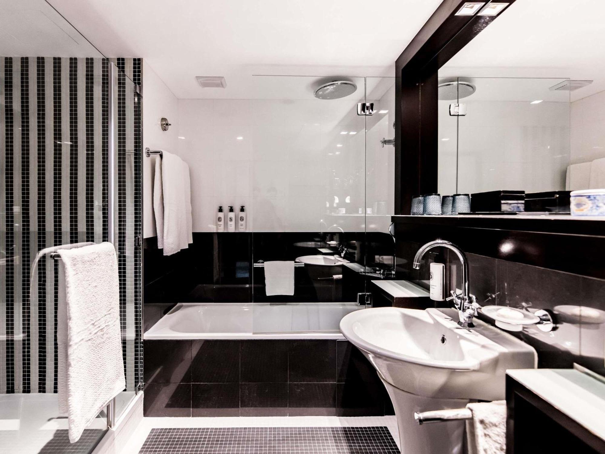 Hotel Sofitel Lisbon Liberdade Esterno foto
