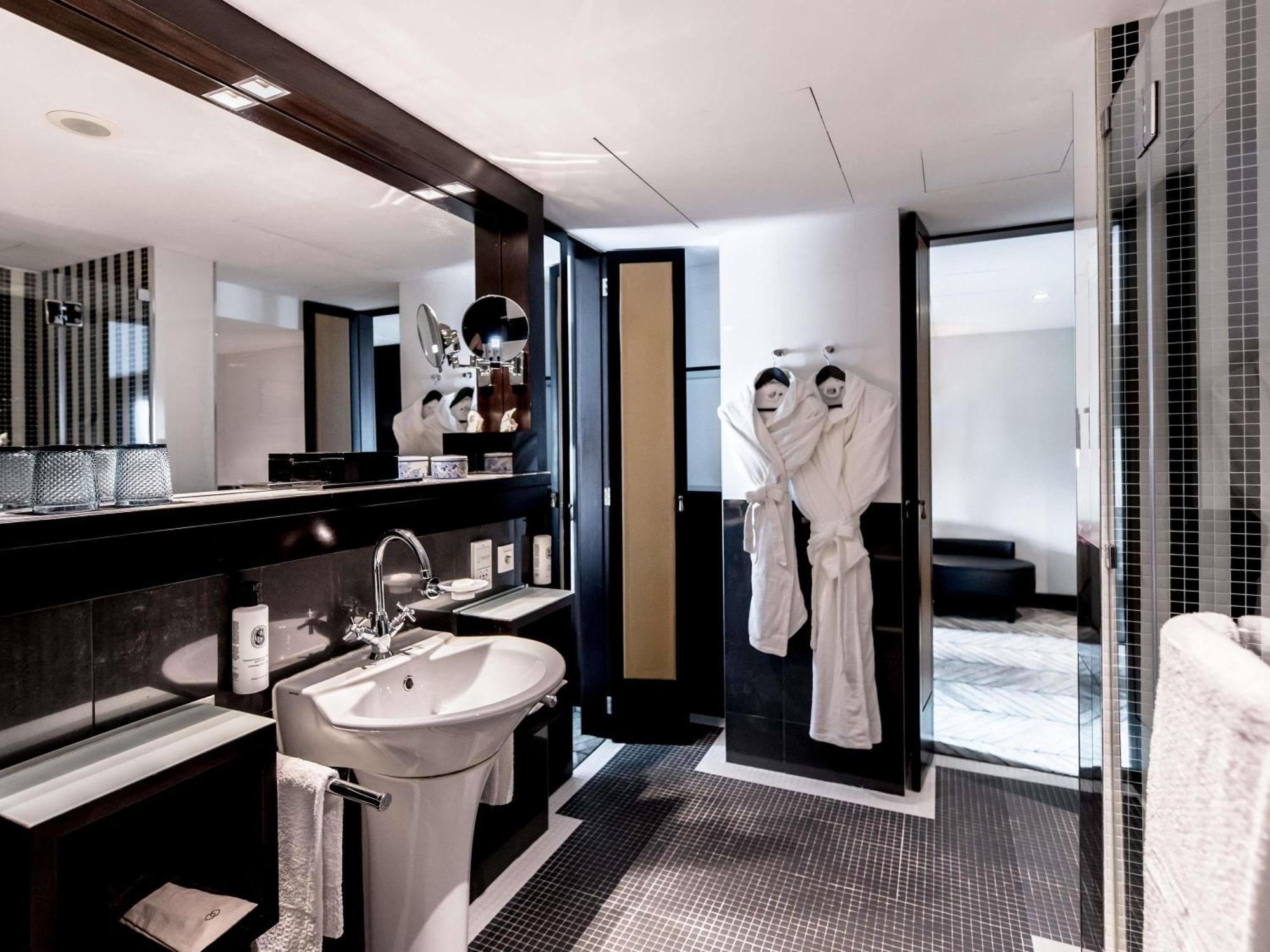 Hotel Sofitel Lisbon Liberdade Esterno foto