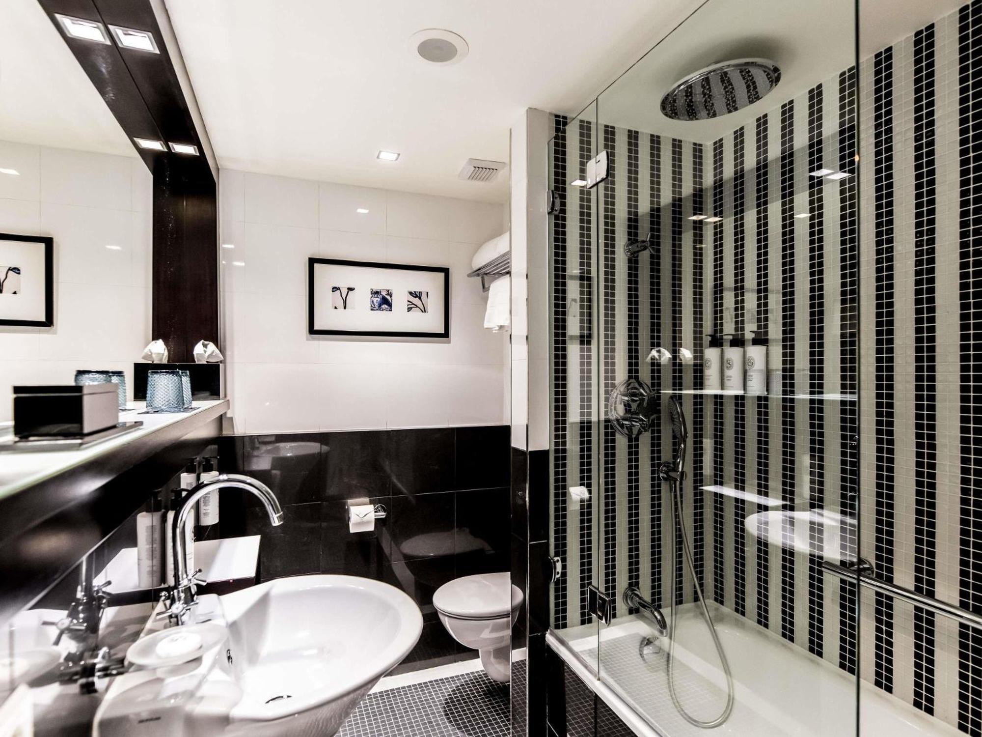 Hotel Sofitel Lisbon Liberdade Esterno foto