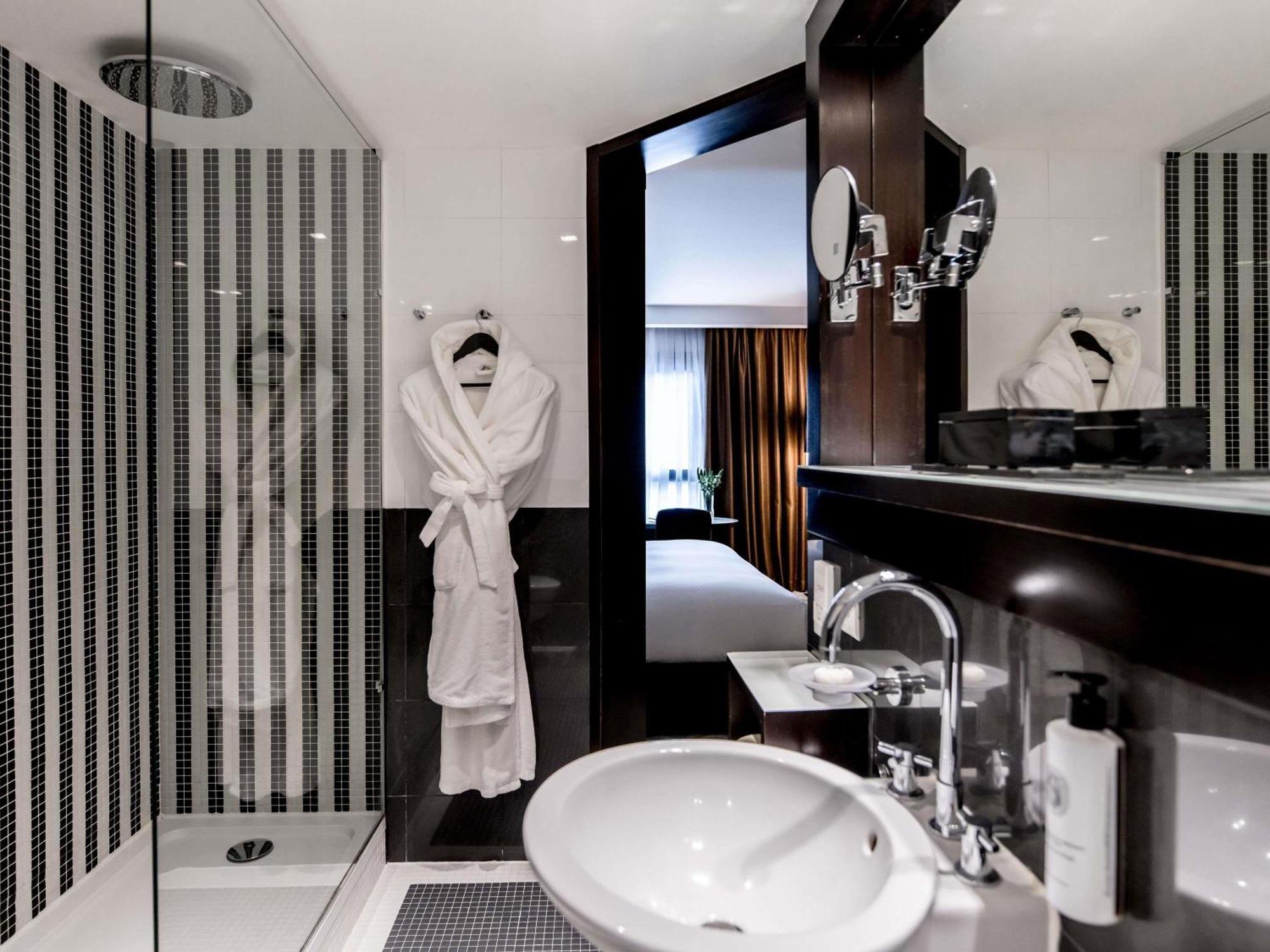 Hotel Sofitel Lisbon Liberdade Esterno foto